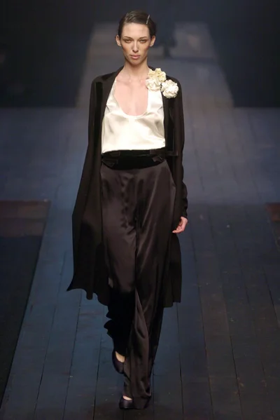 Look 27